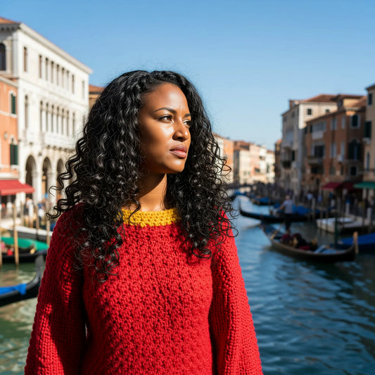 Pull au crochet Pettirosso de Cachalabibi - vue de profil sur le Grand Canal à Venise avec gondoles et palais vénitiens